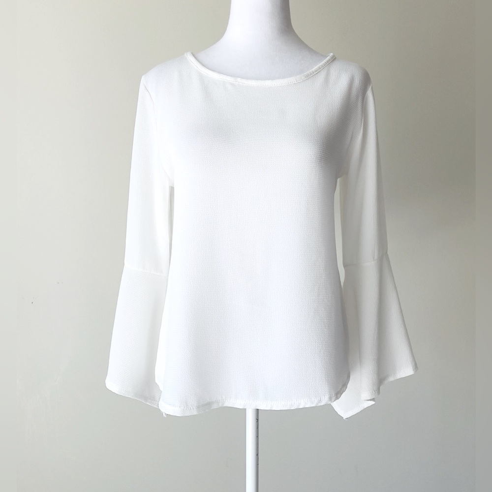 Boohoo from ASOS Classic Off White Flute Long Sleeve Woven Blouse EUC Size Small - Picture 3 of 8
